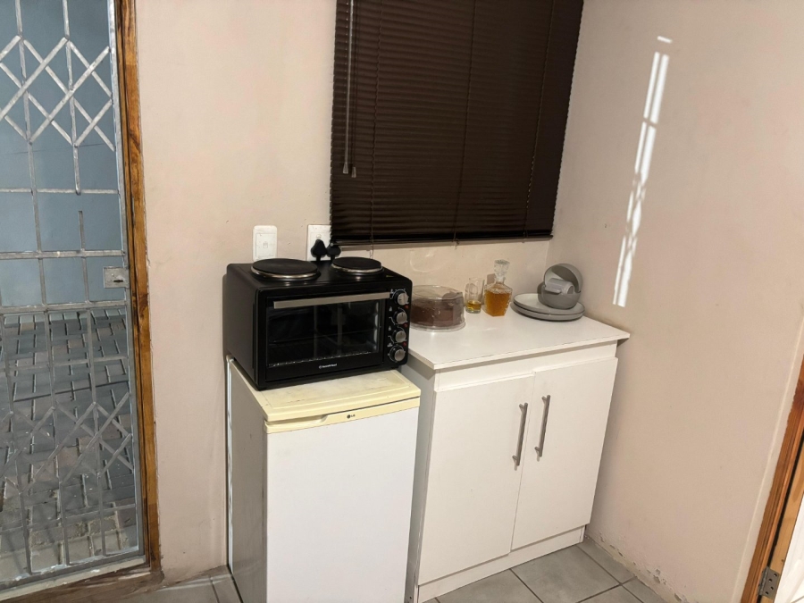  Bedroom Property for Sale in Zwide Eastern Cape